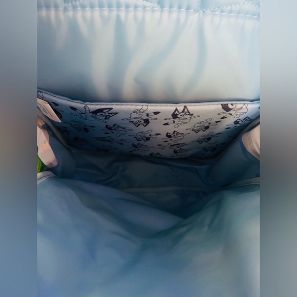 Bluey 17” Backpack w/ Lunch Bag 2-Piece Set Family Trip Theme NWT - Picture 14 of 16